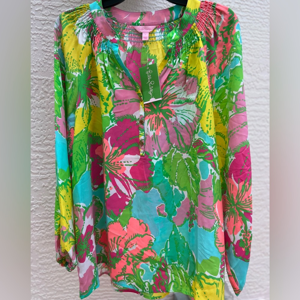 Elsa Big Flirt Floral Pink Yellow Hibiscus. New w/tag.Too sick to sell for now